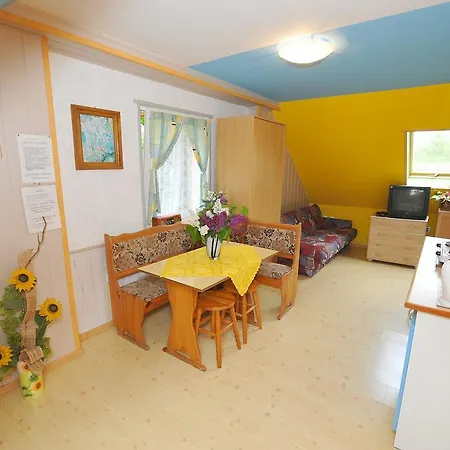 Osrodek Wczasowy Domino Bis Apartment Dzwirzyno Room photo