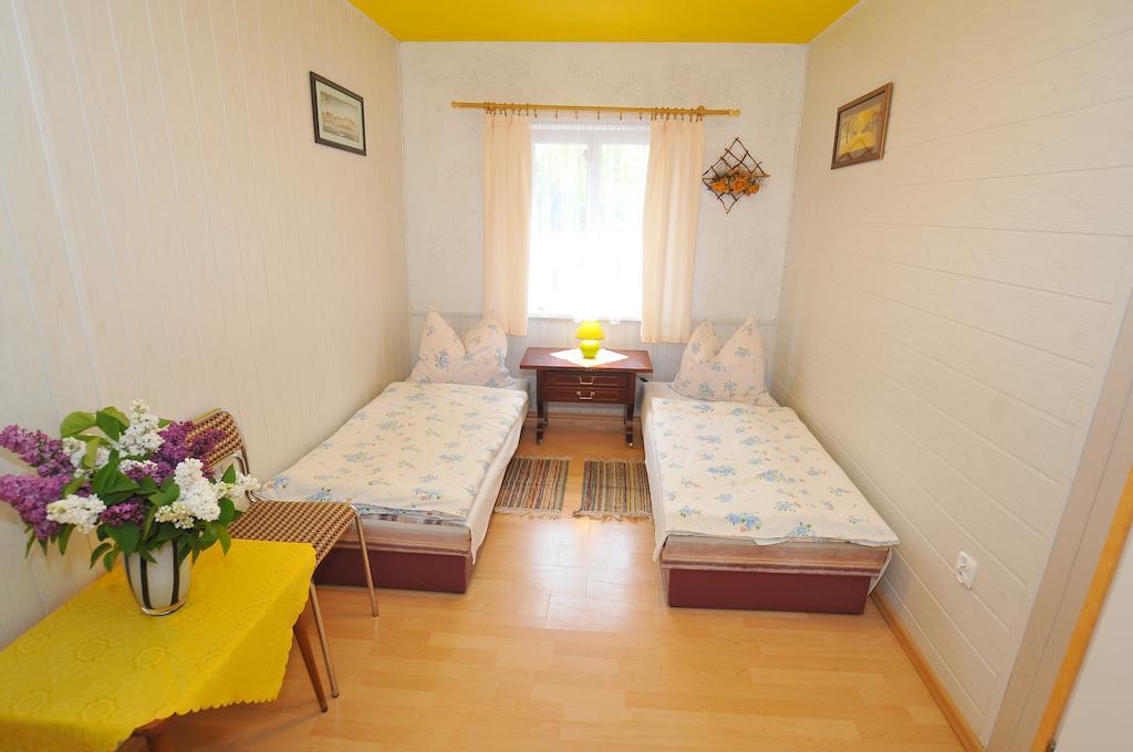 Osrodek Wczasowy Domino Bis Apartment Dzwirzyno